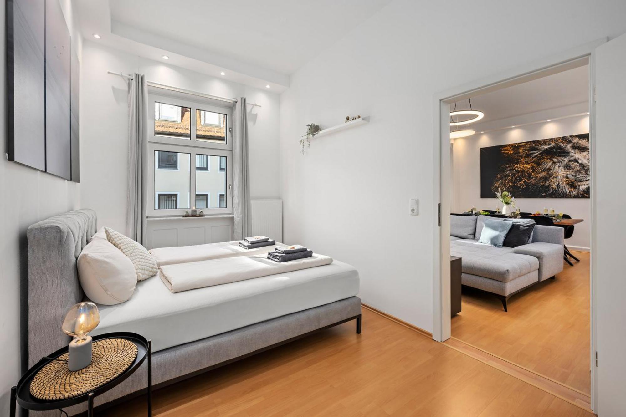 Ferienwohnung Blassdoerfer - Modernes Apartment In Bester Lage Und 93 Qm2 Bad Kissingen Esterno foto
