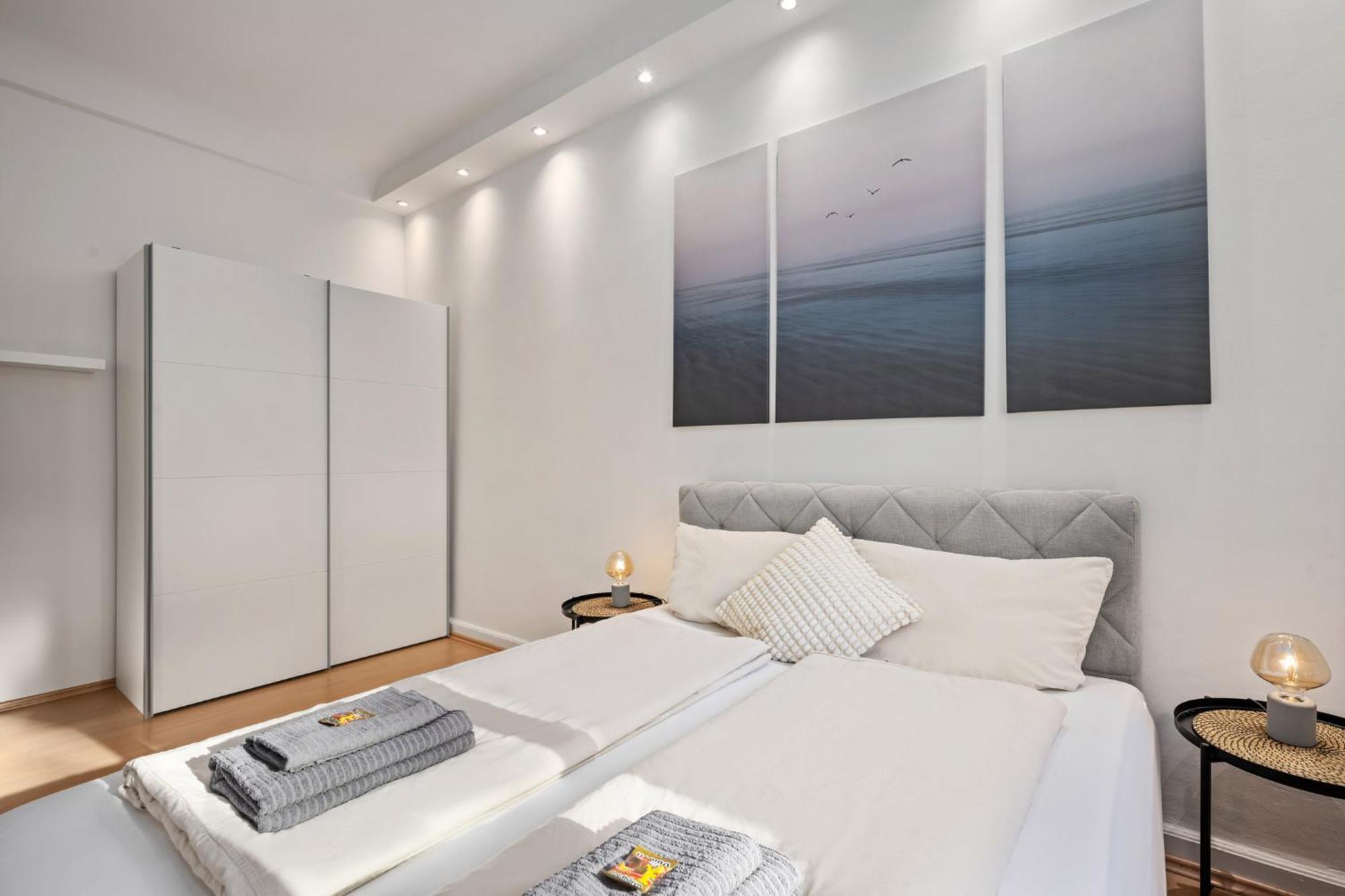Ferienwohnung Blassdoerfer - Modernes Apartment In Bester Lage Und 93 Qm2 Bad Kissingen Esterno foto