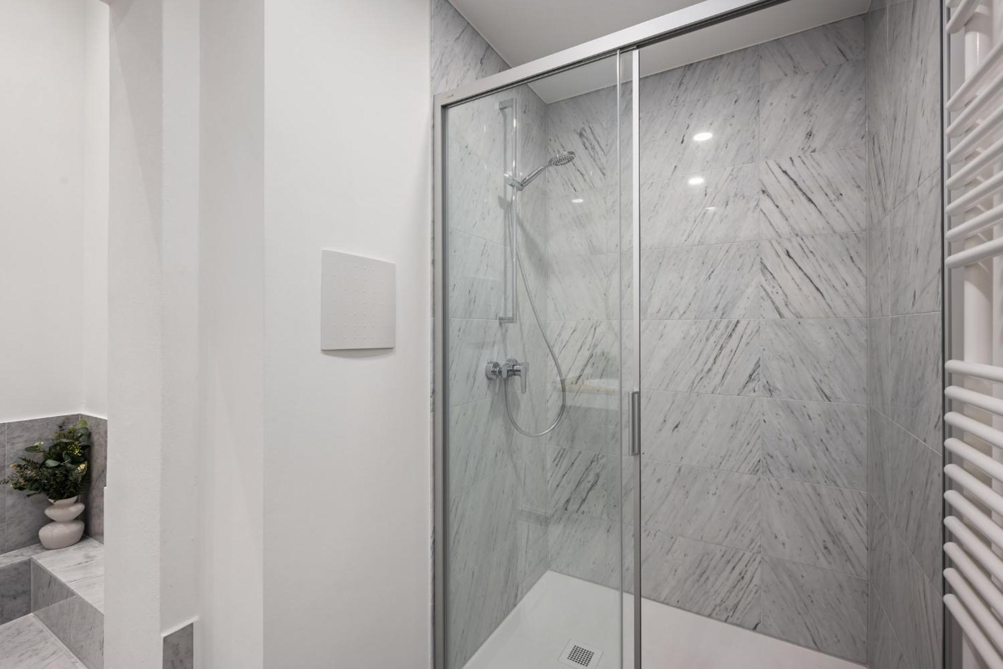 Ferienwohnung Blassdoerfer - Modernes Apartment In Bester Lage Und 93 Qm2 Bad Kissingen Esterno foto